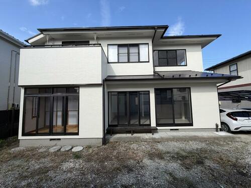 Renovated South-Facing 4LDK Home in Akashidai, Tomiya, Miyagi