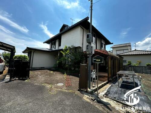 Spacious 6LDK Home with Traditional Tatami Rooms in Nara, Nara