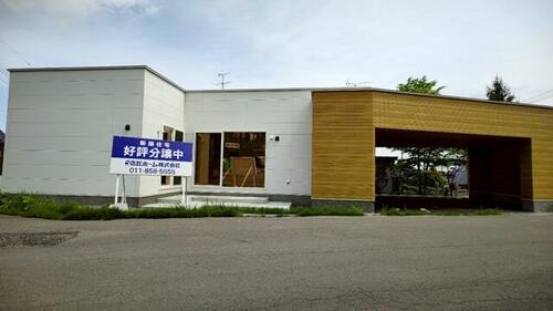Modern Single-Story 2LDK Home in Harukacho, Otaru, Otaru, Hokkaido
