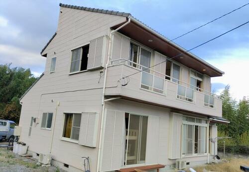 Spacious 5LDK Home with a Large 887 m² Lot in Nirasaki, Nirasaki, Yamanashi