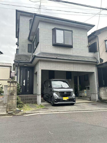 Three-Story 4LDK Home in a Quiet Saitama Neighborhood, Saitama
