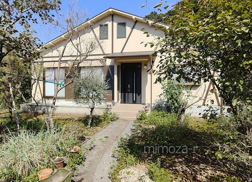 Bright 2SLDK Wooden Home with Tatami Rooms in Yoshida, Ito, Shizuoka