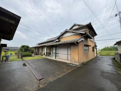 Spacious 5DK Home in Kawatsu-cho, Sakaide, Sakaide, Kagawa