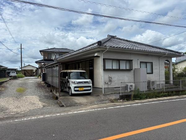 Renovated 3LDK Wooden House with Parking in Quiet Tano, Miyazaki in Miyazaki