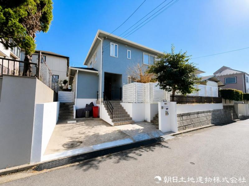 Spacious Partially Renovated 3LDK House in Shichirigahama, Kamakura, Kanagawa