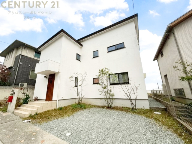 Bright 3LDK Home with Spacious Second-Floor Living in Takarazuka, Takarazuka, Hyogo
