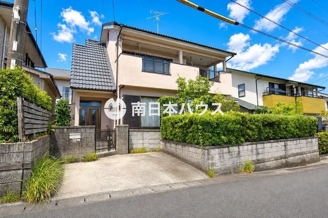 South-Facing 4LDK House with Balcony in Koutokudai, Kagoshima