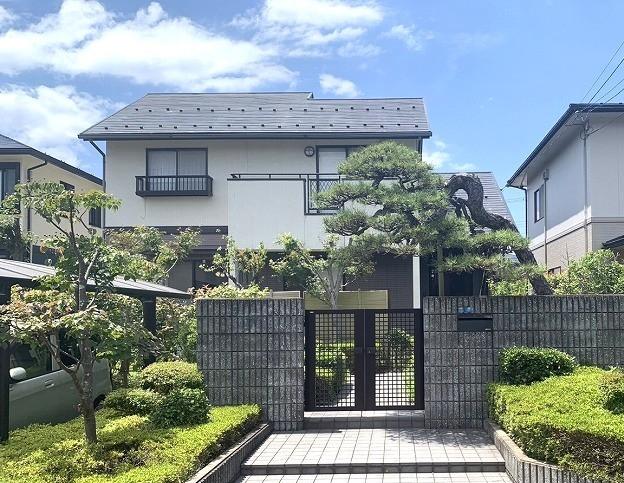Bright Detached Home with Garden Space in Nishikicho, Tottori