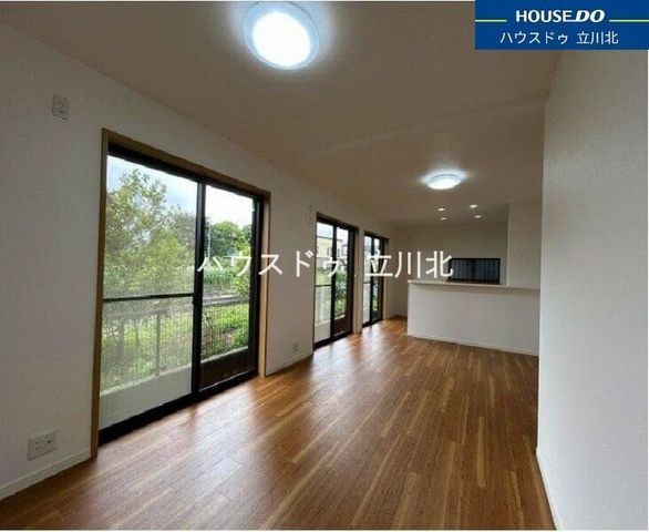 Renovated 3LDK Home with Parking in Kodaira, Kodaira, Tokyo