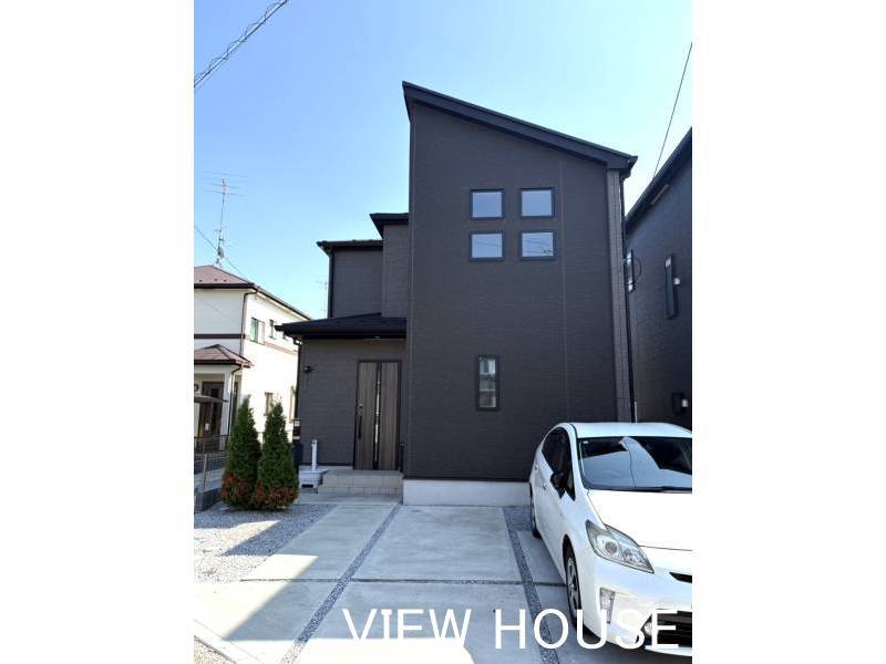 Bright 4LDK Home with Tatami Room and Garden in Tatebayashi, Tatebayashi, Gunma