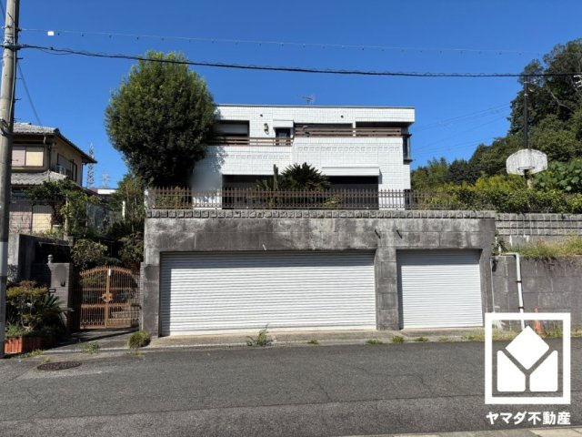 Spacious 5LDK with Private Sauna in Otsu, Otsu, Shiga