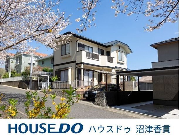 Spacious 4LDK Home with Garden in Higashiooba, Mishima, Shizuoka