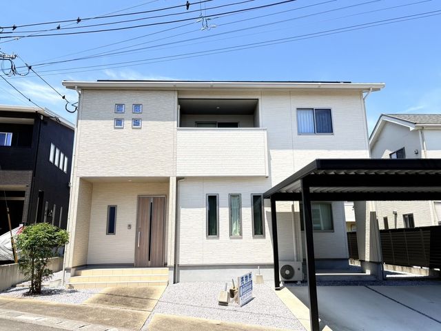 Bright, Modern 3LDK Home in Otsuka-cho, Miyazaki