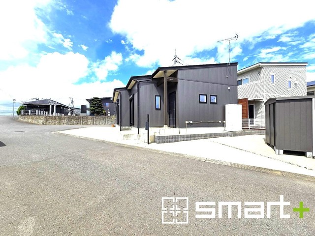 Bright Single-Story 3LDK on Open Corner Lot in Tsukubamirai Fujimigaoka in Ibaraki