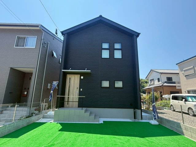 Bright, Unused 3LDK Home in Edagawa, Ino, Ino, Kochi
