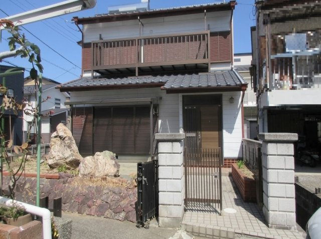 Traditional 4K Home Near Kari Station in Otsu, Kochi