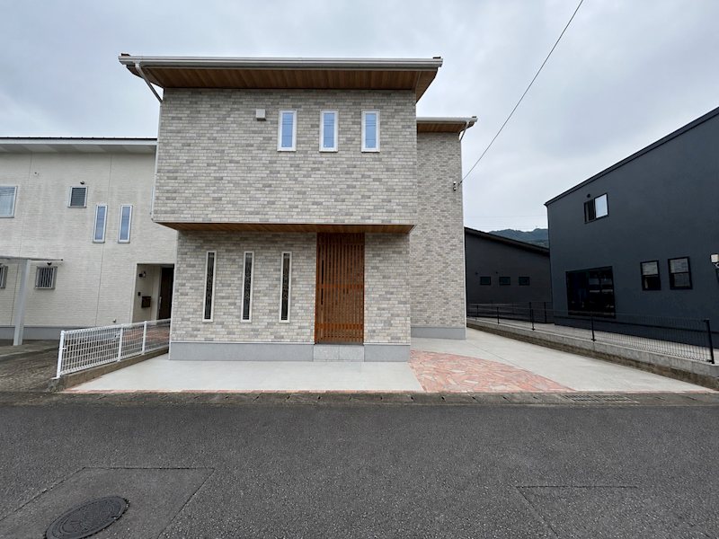 Bright, Fully Renovated Home in Ureshino, Saga, Ureshino, Saga