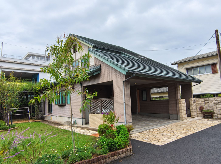 Spacious 3LDK Home with Two-Car Parking in Kirishima, Miyazaki