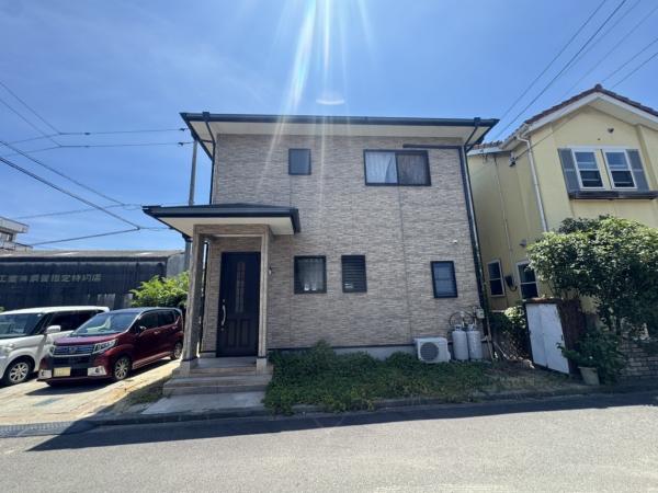 Bright 3LDK Home with Renovated Kitchen in Imabari, Imabari, Ehime