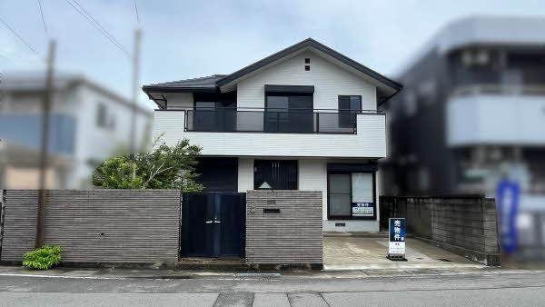 Spacious 7DK Sekisui House with Two-Story Layout in Tokushima, Tokushima