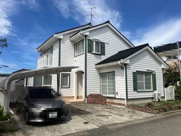 Spacious 4LDK Home with Two-Car Parking in Sakura-gaoka, Akita