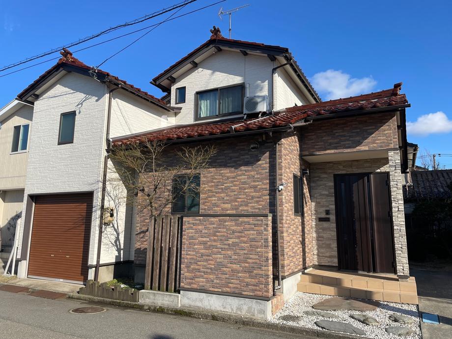 Renovated 5LDK+S Home with Built-In Garage in Sakata, Sakata, Yamagata