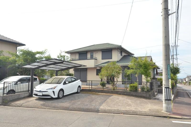 Sunny 5LDK Daiwa House on a Spacious SE Corner Lot in Fujigaoka-kita, Oita, Oita