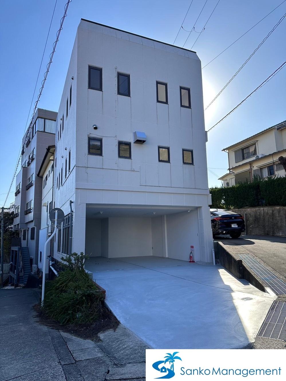 Bright Fully Renovated 5LDK Near Shirahama Beach with 3-Car Parking in Wakayama