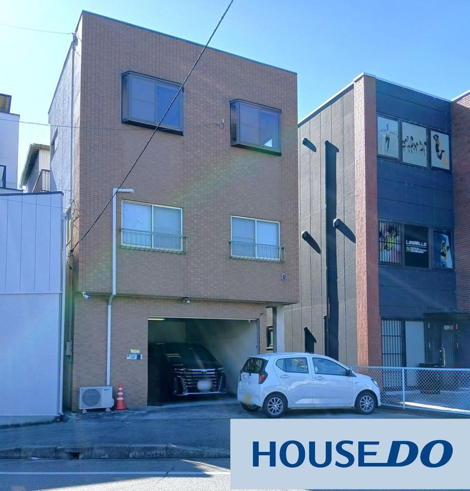 Spacious 6LDK Steel-Frame Home with Garage and Elevator in Kofu, Kofu, Yamanashi