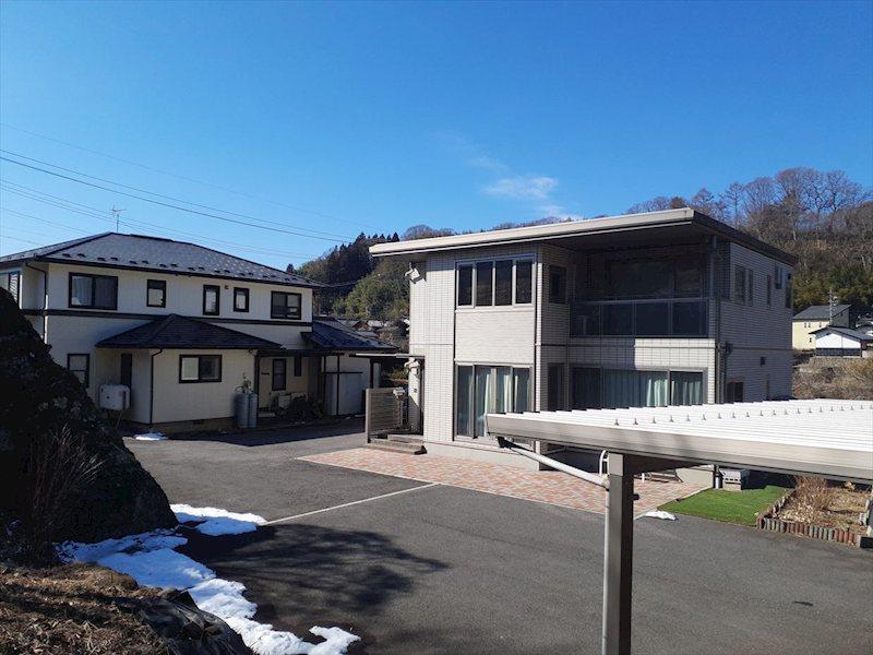 Two-Home Property with Spacious Grounds in Quiet Kyowa, Nagano