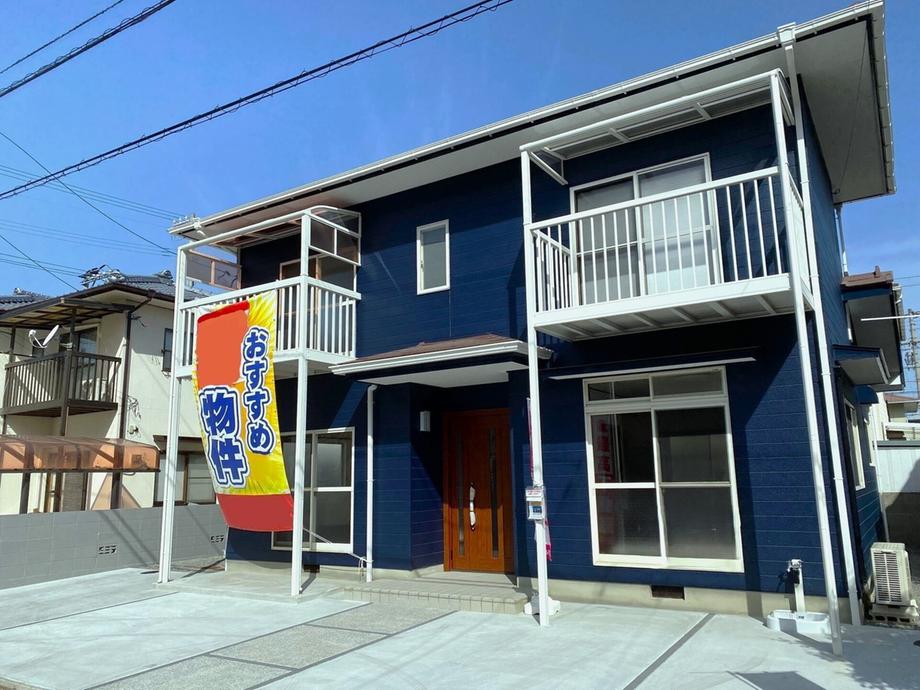 Renovated 3LDK Home with Four-Car Parking in Beppu-cho, Matsuyama, Ehime