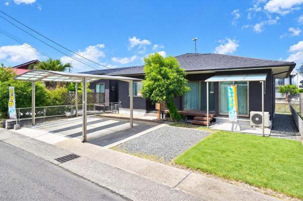 Bright 4LDK Home with a Spacious Garden in Kokubu Matsuki-cho, Kirishima, Kagoshima