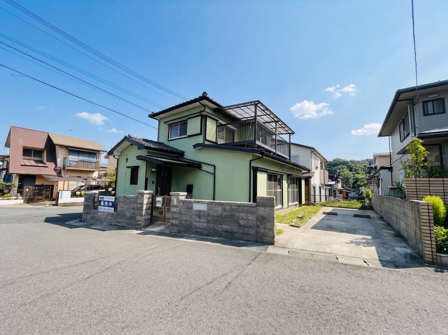 Renovated 3LDK Home with Balcony in Sennen, Kagoshima, Kagoshima