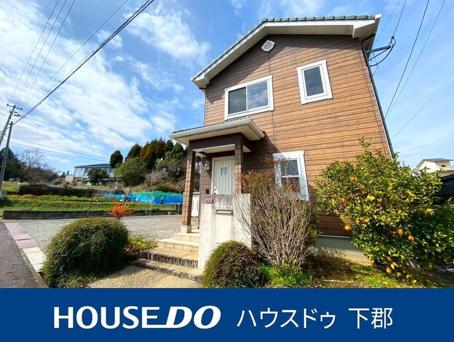 Fully Renovated Designer 3LDK+S Home with Beamed Living Room in Quiet Yokose, Oita in Oita
