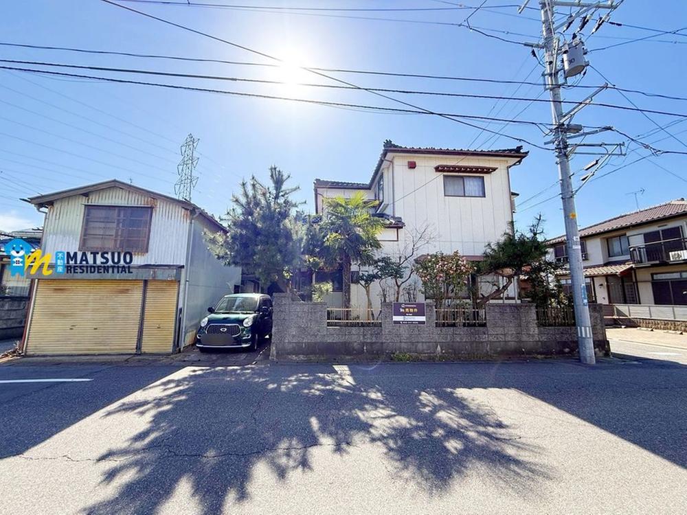 Spacious Unrenovated 8DK Traditional House on a Corner Lot in Niigata Chuo-ku, Niigata