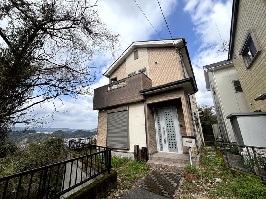 Bright Unrenovated 4LDK House with Hardwood Floors in Murasakibara, Kagoshima in Kagoshima
