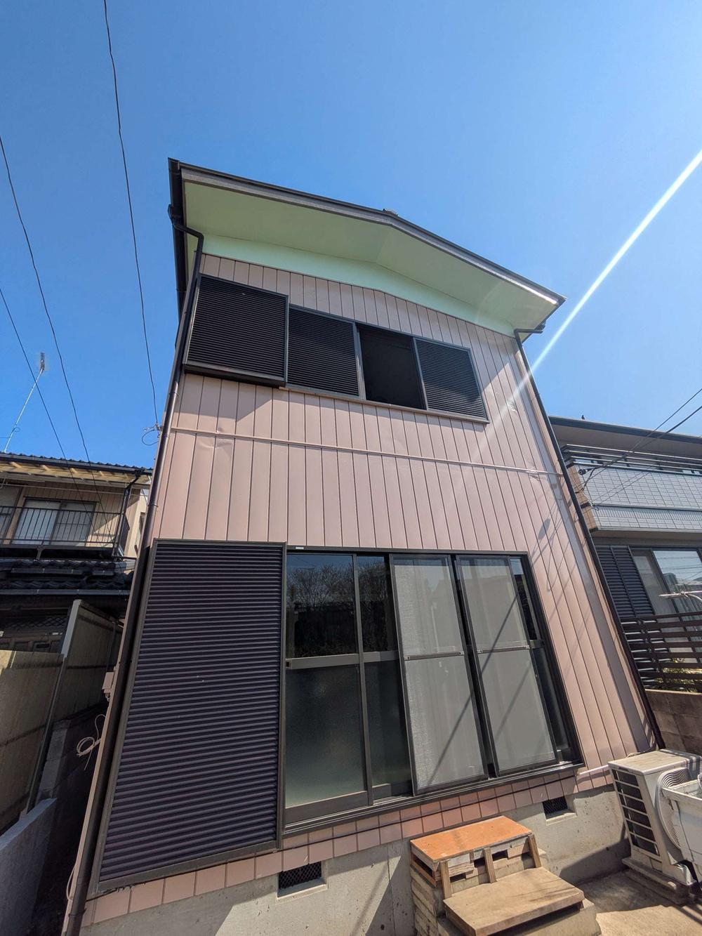 Bright, Partly Renovated 2LDK Home in Sakuramachi, Koga, Ibaraki