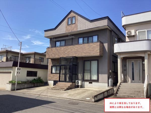 Spacious 6LDKK Home with Balcony in Aoba, Aomori, Aomori
