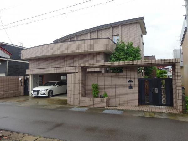 Bright and Spacious 4LDK Home with Garage in Aomori's Keyaki, Aomori