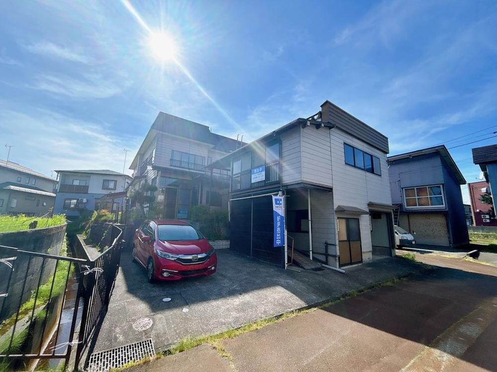 Renovated 6LDK+S Home with Parking for Three in Ojiya, Ojiya, Niigata