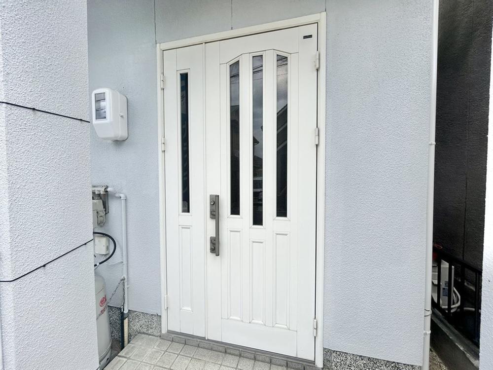 Fully Renovated 4LDK Home with Bright LDK in Peaceful Hirao, Nara