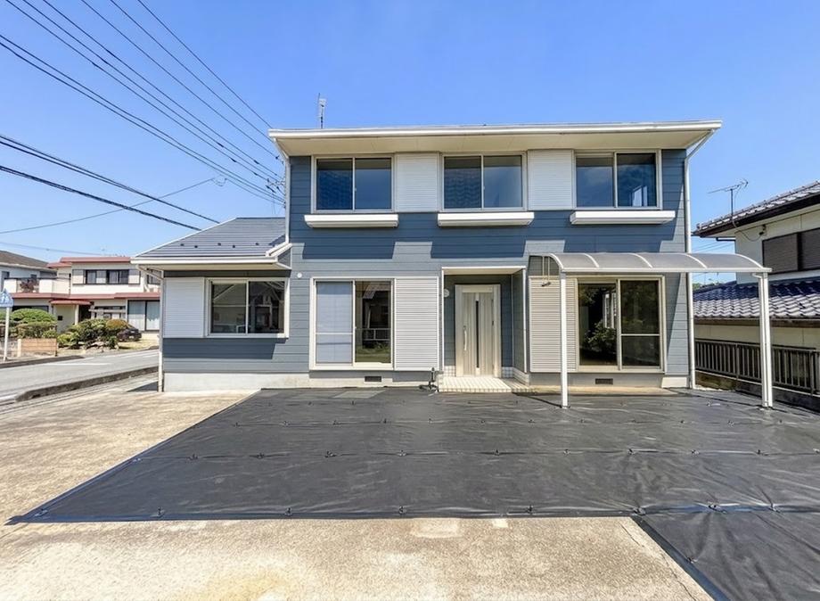 Bright, Partially Renovated 4LDK with Parking for 3+ in Yaita, Yaita, Tochigi