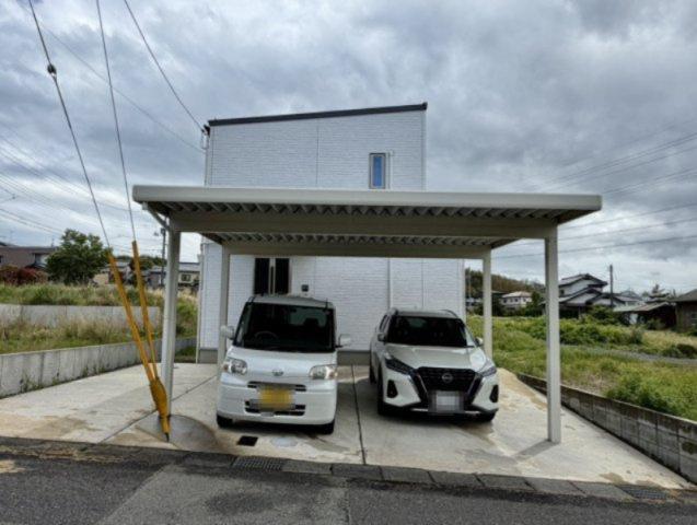 Bright Fully Renovated 3LDK Home with Generous Grounds in Karocho-kita, Tottori