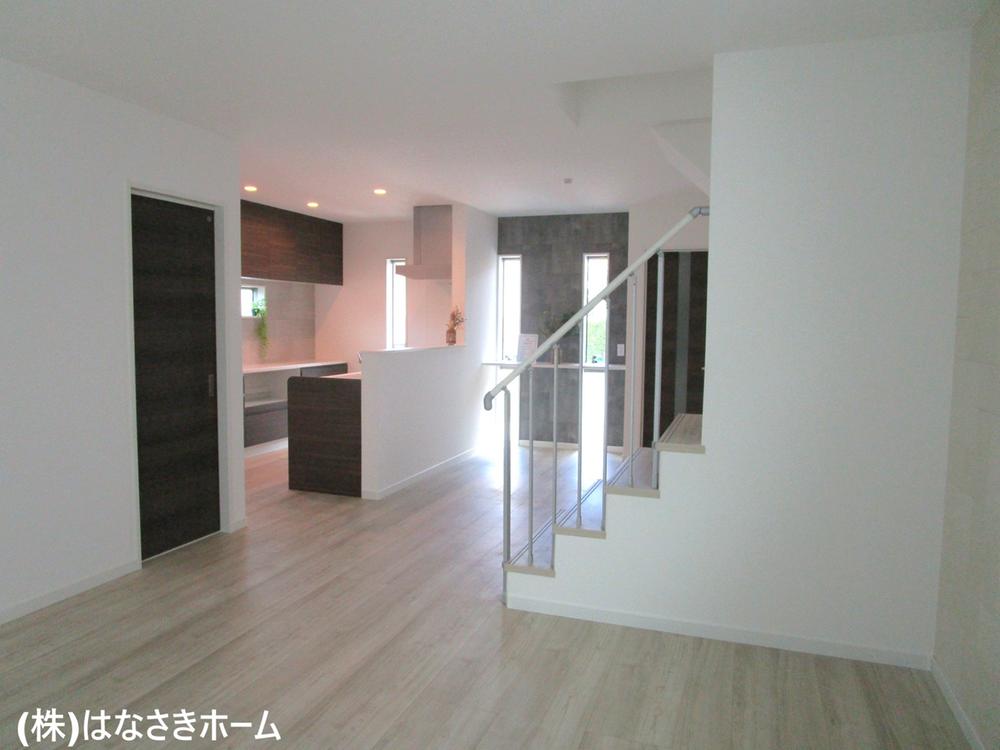 Nearly New 5LDK All-Electric House in Quiet Saniri, Hiroshima, Hiroshima