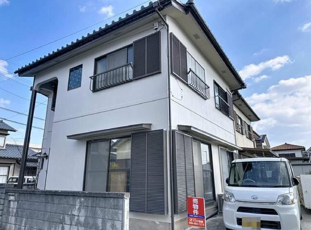 Fully Renovated Bright 4LDK House in Quiet Aizumi, Tokushima in Tokushima