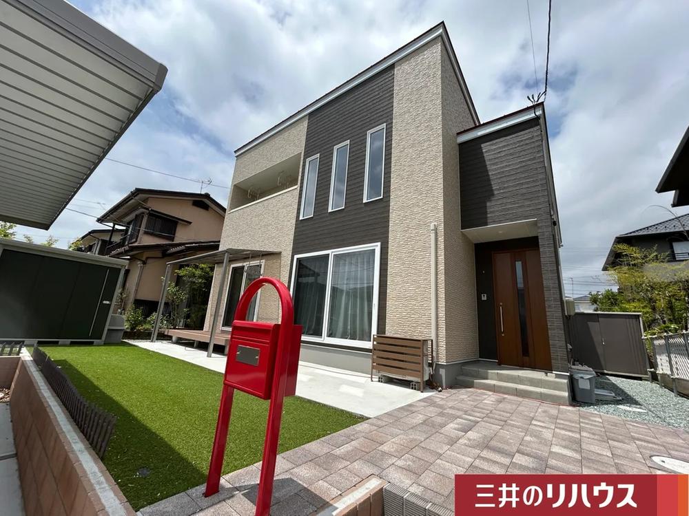 Bright 3LDK+S Home with Vaulted Living Room and Pantry in Izumi-ku, Sendai, Miyagi