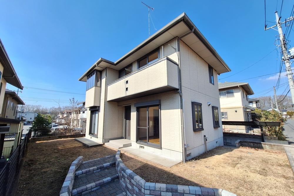 Renovated Sekisui House with 4LDK+S and a Sunny Garden, Utsunomiya, Tochigi