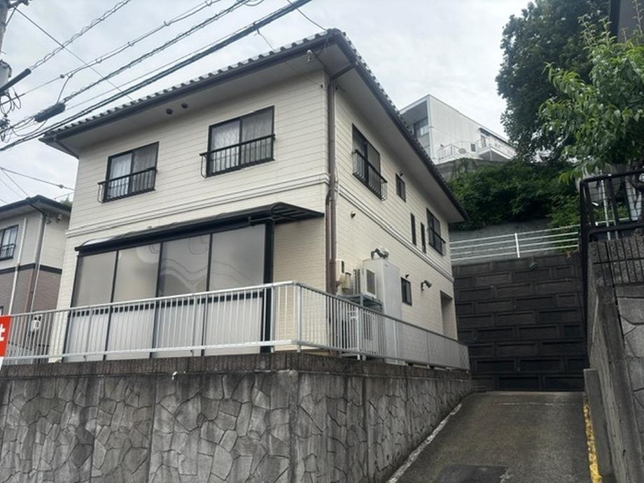 Spacious 4LDK+S Home on an Elevated Lot in Koshihara, Shimane