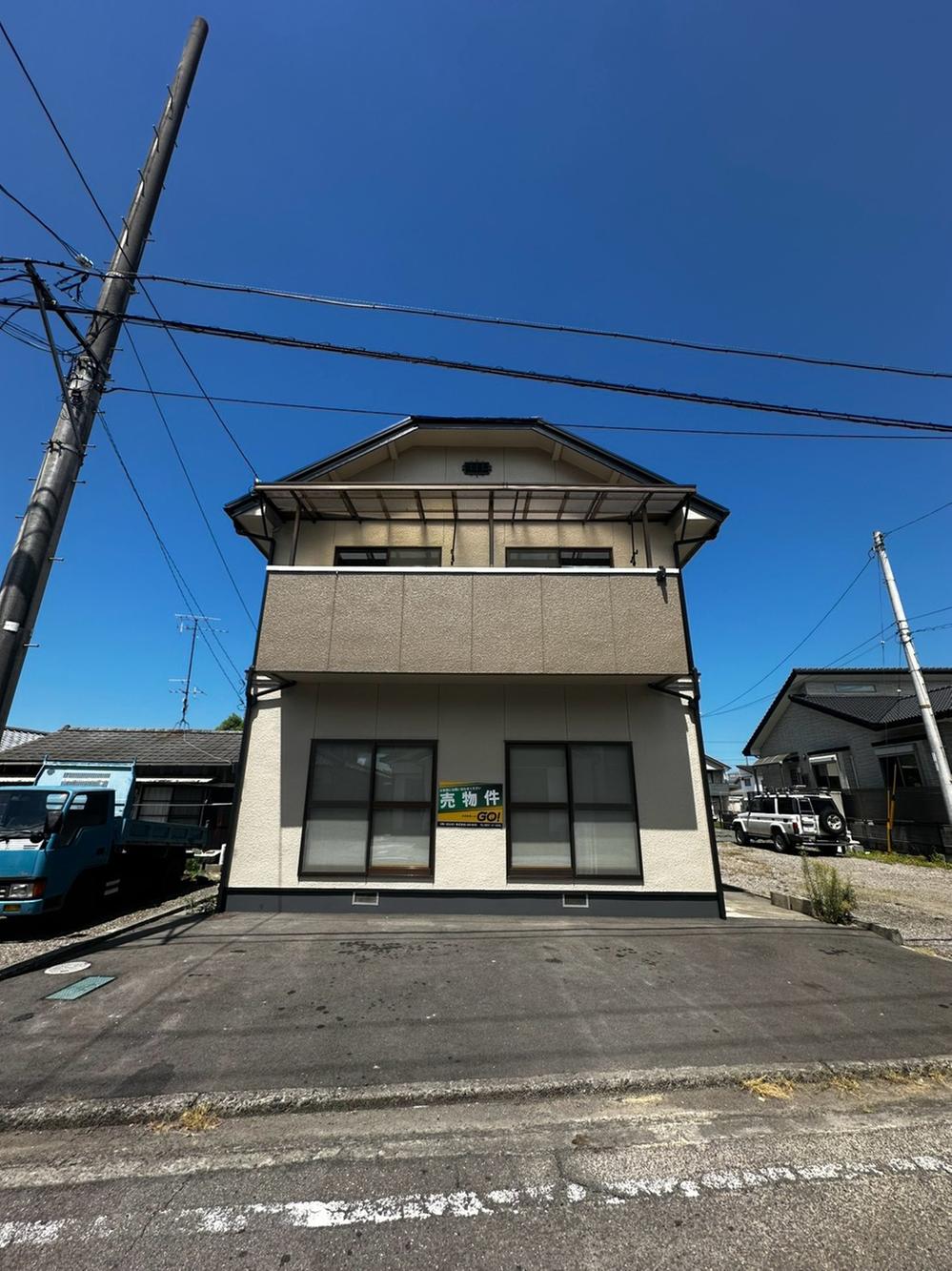 Fully Renovated 4LDK Wooden House in Peaceful Niihama in Ehime