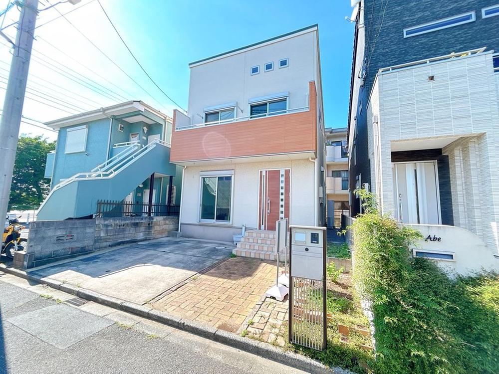 Bright, Renovated Home with Storage in Matsudo, Matsudo, Chiba